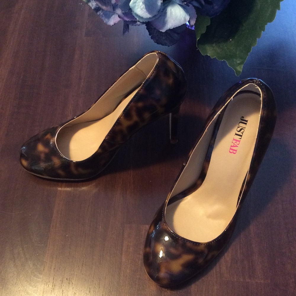 Tortoise Shell Print Heels - image 3